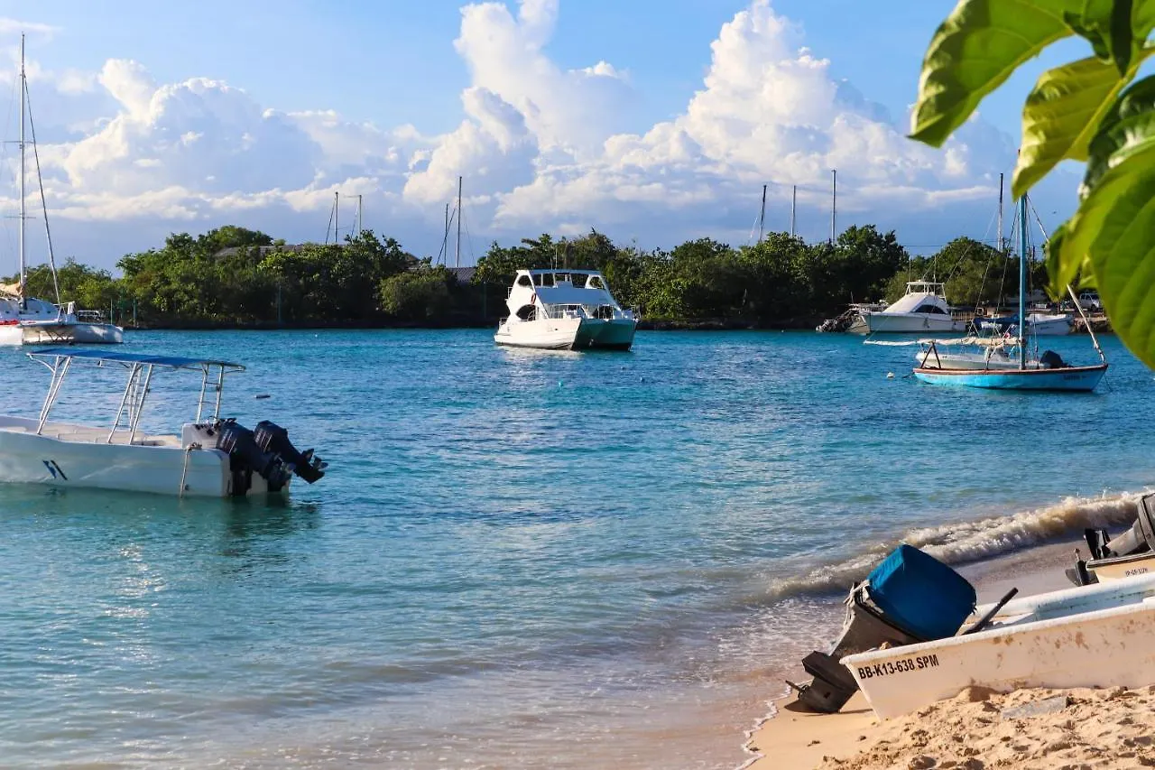 Bayahibe Village Inn